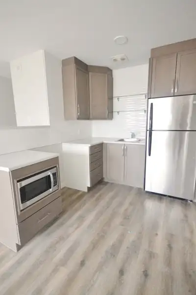 Spacious 1-bedroom suite with GYM access!