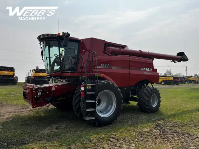 2024 Case IH 9250 Combine in Farming Equipment in Fort St. John - Image 12