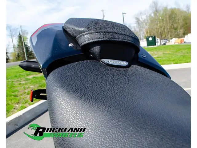 2025 Kawasaki Z900 in Street, Cruisers & Choppers in Ottawa - Image 17