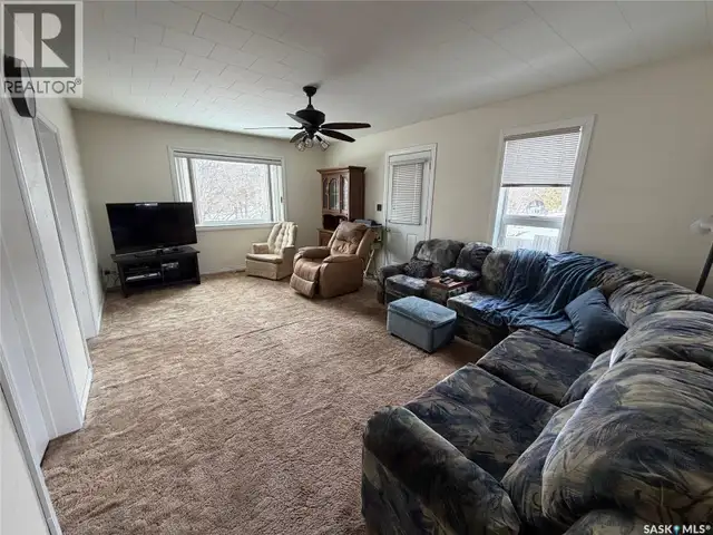 412 Main STREET Hudson Bay, Saskatchewan in Houses for Sale in Nipawin - Image 11