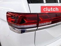 Wireless Charging, USB Input, Keyless Entry and more! Clutch is the largest online used car retailer... (image 9)