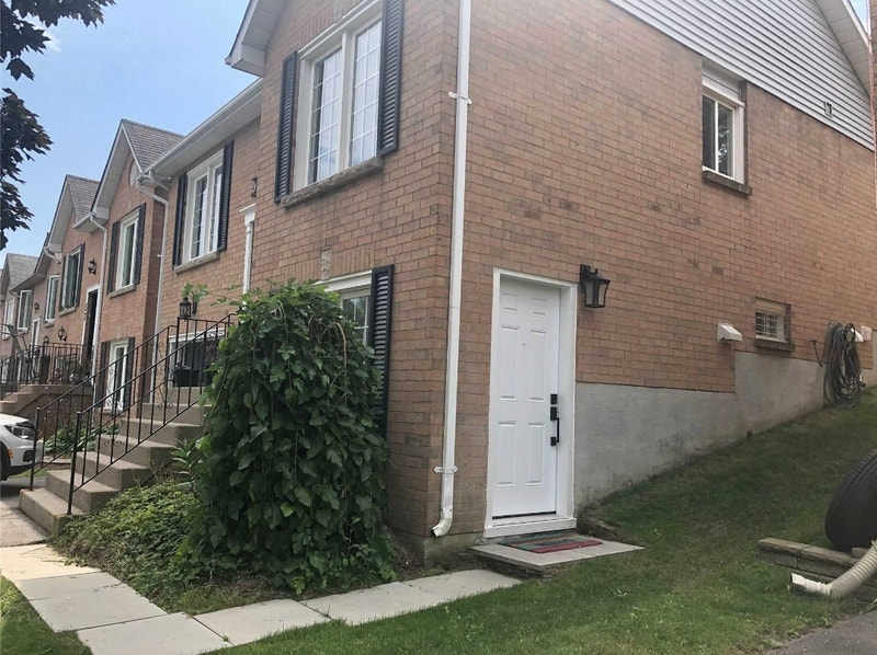 One plus den apartment for rent Bowmanvlle Long Term Rentals Oshawa