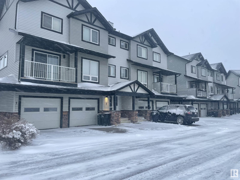 5 11 CLOVER BAR LN Sherwood Park, Alberta Condos for Sale Edmonton
