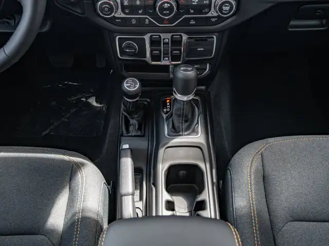 2026 Jeep Wrangler Sahara in Cars & Trucks in Barrie - Image 36