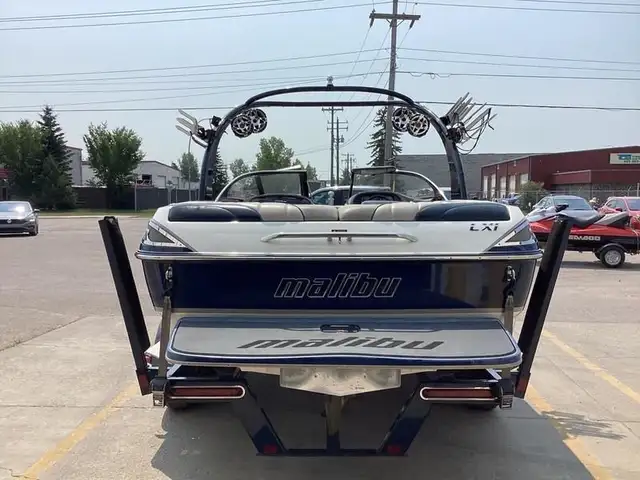 2005 Malibu Sunsetter LXi in Powerboats & Motorboats in Saskatoon - Image 5