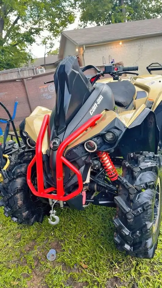 2019 CAN-AM RENEGADE 1000 - CUSTOM in ATVs in Delta/Surrey/Langley - Image 3