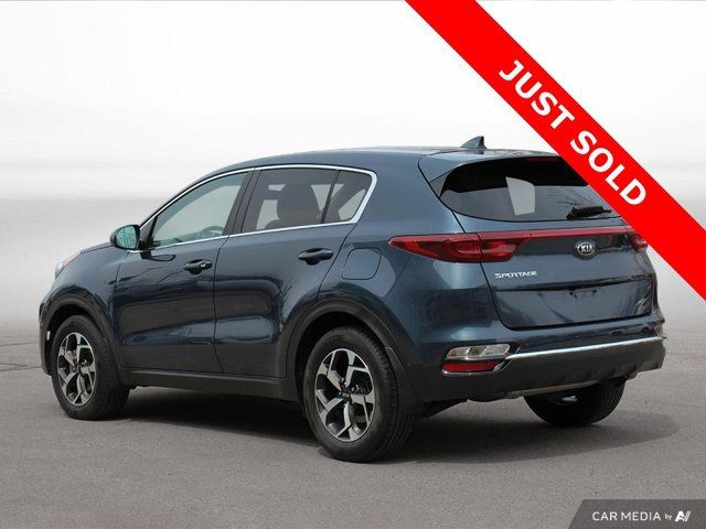 2022 Kia Sportage LX | Fwd | One Owner | Clean Carfax in Cars & Trucks in Hamilton - Image 3