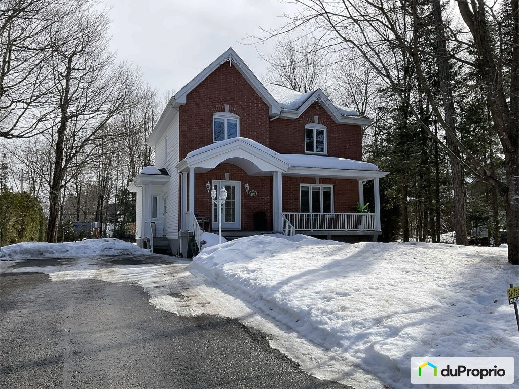 $699,900 - 2 Storey for sale in St-Charles-Borromée — photo 1