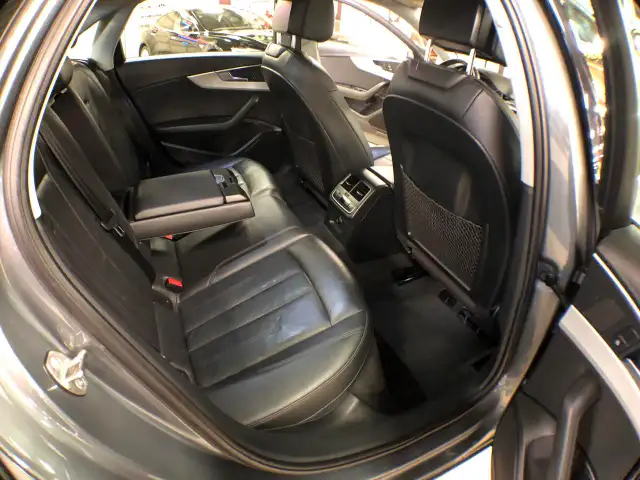 2017 Audi A4 KOMFORT AWD LEATHER SUNROOF P/START BACKUP CAMERA in Cars & Trucks in City of Toronto - Image 28