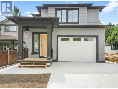 Spacious Pitt Meadows Family Home with Income Potential. This stunning brand-new home offers the per...