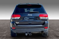 3.6 L 6 Cyl Engine Vehicle Options: Touch Screen Radio System, Power Drivers Seat, Bluetooth, Led He... (image 3)