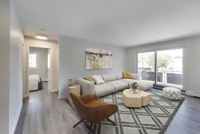 Freshly Updated 2 Bedroom 1 Bathroom Apartment! Welcome to 233 Durand Street in beautiful Sarnia, On...