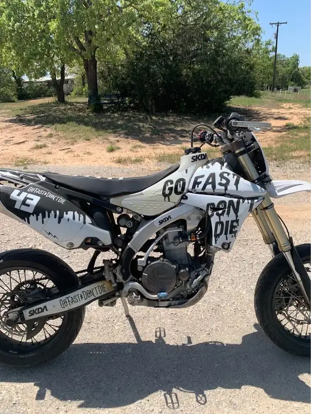 2013 YAMAHA YZ450F-FINANCE AVAILABLE!  in Dirt Bikes & Motocross in Dartmouth - Image 8