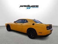 SAFETY INCLUDED ACCIDENT FREE LOCAL ONTARIO CAR 20 DODGE SERVICE RECORDS Nice Clean Dodge Challenger... (image 3)
