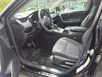 Price includes $1,000 finance credit. Price does not include fees or taxes. Experience the 2021 Toyo... (image 9)