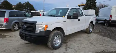 Call 416-648-0721 - ONE OWNER - 2014 Ford F150 - 4X4 - 4-Wheel Drive, back rack - foldable box cover...