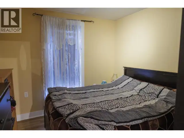 421 MAIN STREET McBride, British Columbia in Commercial & Office Space for Sale in Quesnel - Image 9