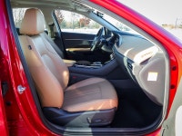 Leather Seats! Compare at $27795 - Our Price is just $26985! Ready for your urban commutes and famil... (image 9)