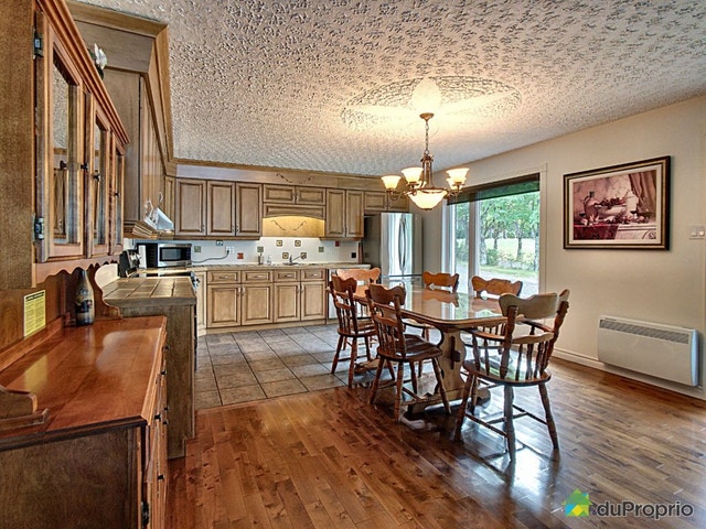 $827,000 - Cottage for sale in Stratford — photo 3