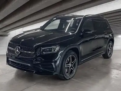Mercedes-Benz Rive-Sud, la destination Mercedes-Benz par excellence. Bienvenue en première classe. D...
