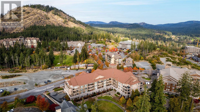 301 1335 Bear Mountain Pkwy Langford, British Columbia in Condos for Sale in Victoria - Image 2