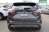 WELL MAINTAINED Experience Elevated Adventure: Ford Edge Titanium AWDin. Embark on a Journey of Supe... (image 5)