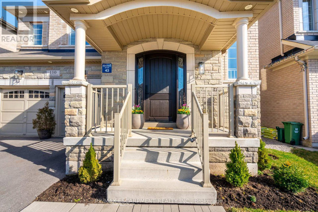 110 AVANTI CRES Hamilton, Ontario in Houses for Sale in Hamilton - Image 2