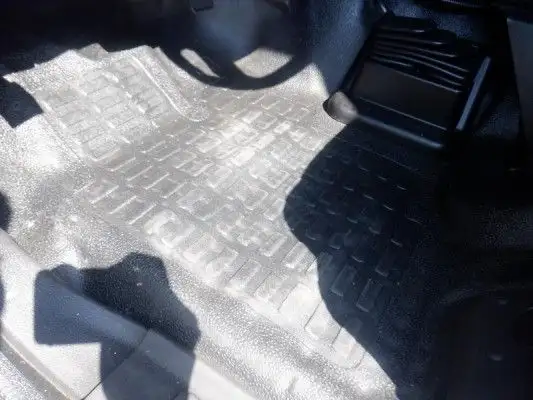 2012 Ford F-550 4x4 Crew Cab Service Truck with Shelving in Heavy Trucks in Edmonton - Image 37