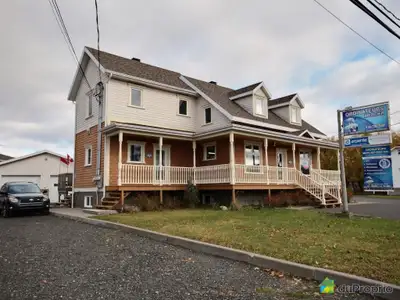 Ma maison (propriété) achetée en 2001 pour y ouvrir par le fait même mon entreprise en ordinateur ou...