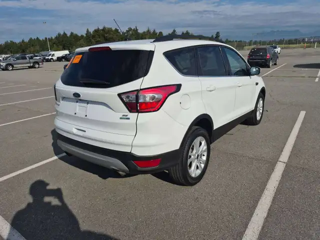 2018 Ford Escape SE576946622013132802