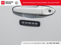 Oxford White Clearcoat Fleet 2009 Ford Escape Limited AWD 6-Speed Automatic with Overdrive Duratec 3... (image 4)