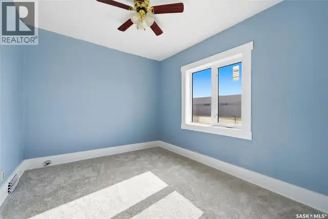 304 Main STREET Avonlea, Saskatchewan in Houses for Sale in Moose Jaw - Image 18