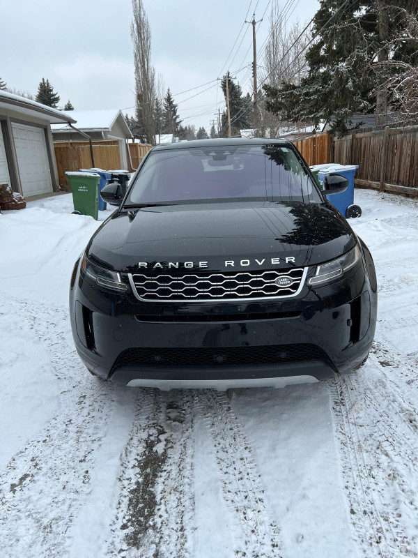 Range Rover Evoque 2020 LOW KMs in Cars & Trucks in Calgary