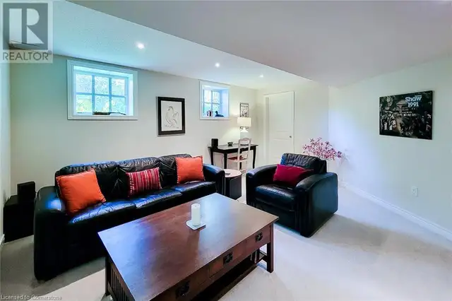 16 BROCK Street Niagara-on-the-Lake, Ontario in Houses for Sale in St. Catharines - Image 41