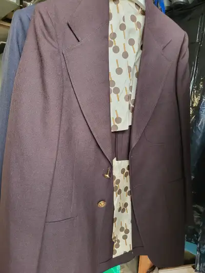 MENS OUTWEAR / DRESS SHIRT/ DESIGNER TIES / SUIT JACKET/JEANS, View more