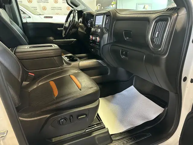2019 GMC Sierra 1500 AT4 PKG 5.3lV8 LEATHER | HEATED SEATS | 6.5 in Cars & Trucks in City of Toronto - Image 14