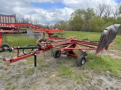 2008 MILLER PRO 1100 HAY RAKE STOCK #A119117 11 FOOR WORKING WIDTH 540 PTO TANDEM AXLE SINGLE-ROTOR...