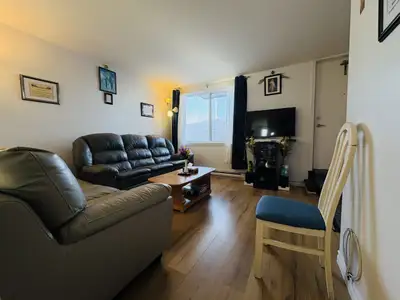 CLIQUEZ ICI POUR DEMANDER UNE VISITE: https://portailformulaires.com/prise-de-renseignements-initial...