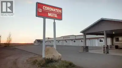 CORONATION MOTEL - Located in the heart of Alberta’s active energy and agricultural corridor, the Co...