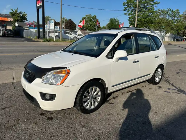 2011 Kia Rondo EX in Cars & Trucks in St. Catharines - Image 10