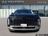*Discover the perfect balance of space, comfort, and performance in this 2024 Hyundai Palisade Prefe... (image 7)