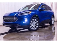 **ONE OWNER - ACCIDENT FREE** 59,060 KM This 2022 Ford Escape AWD Titanium is powered by a 2.0L EcoB... (image 3)