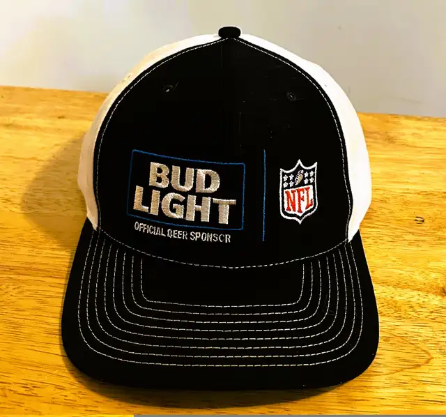 REDUCED! $35 to $25: NFL Bud Light Baseball Cap New (never worn) in Arts & Collectibles in Calgary - Image 4