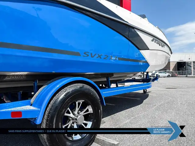 2023 STARCRAFT SVX 211 OB 140hp deck boat bateau Ponte in Powerboats & Motorboats in Laval / North Shore - Image 31
