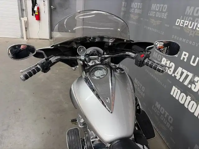 2012 Yamaha V-Star 950 Tourer in Street, Cruisers & Choppers in Drummondville - Image 12