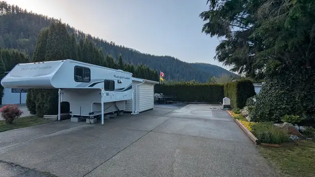 Beautiful Fully serviced RV lot, with all amenities, golf course63848999339523122