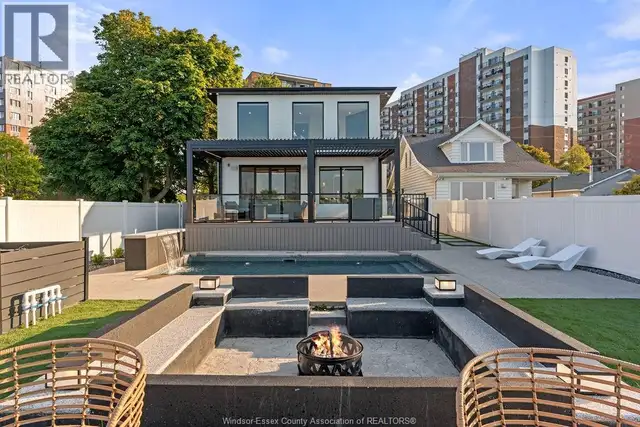 8720 RIVERSIDE DRIVE East Windsor, Ontario in Houses for Sale in Windsor Region - Image 38