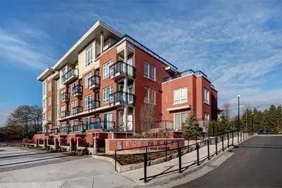 Prime location in the heart of Willoughby Height. Across from major shopping centre. Must See. (id:2...