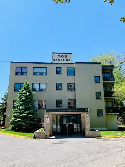 Dawes Apartments - Bachelor Apartment for Rent