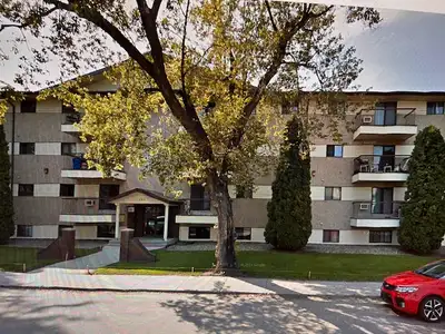 Oakwood Building for Rent